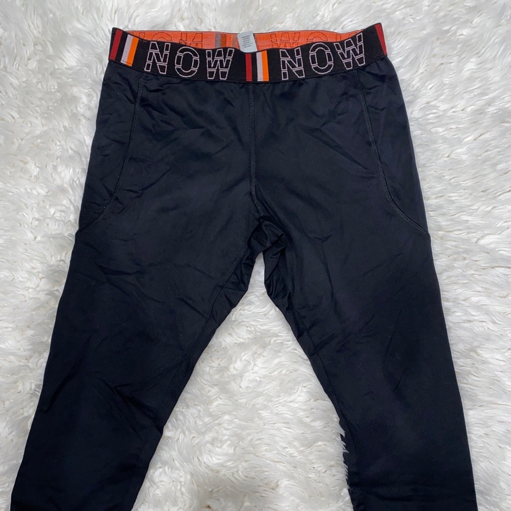 Capri workout leggings